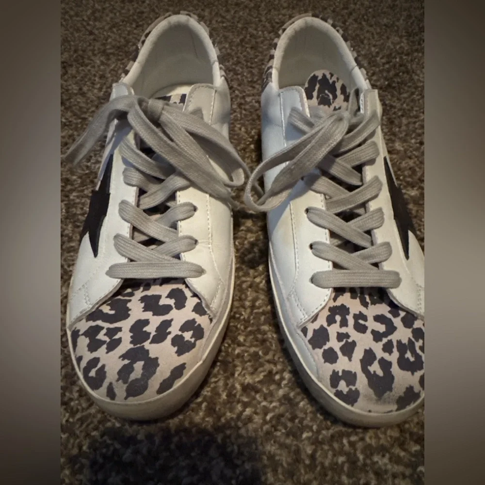 Leopard Toe Lightning Bolt Sneakers Women’s Casual Fashion Lace Up Shoes